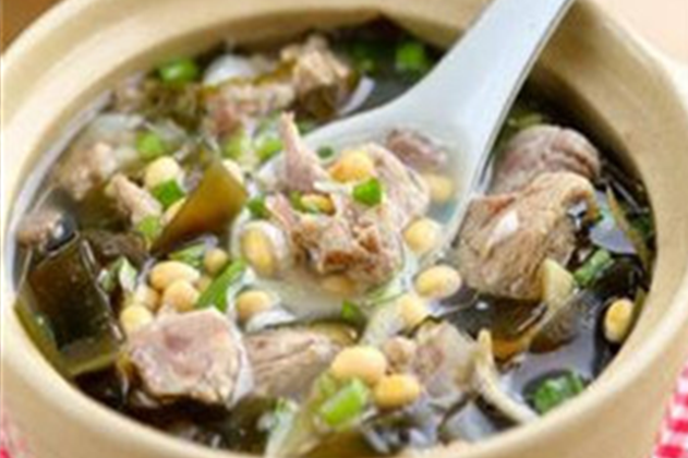 金宮，金宮雞精，金宮味精，金宮火鍋底料，金宮香腸臘肉調(diào)料，金宮小龍蝦調(diào)料，金宮魚(yú)調(diào)料，金宮調(diào)料定制，金宮調(diào)味品定制